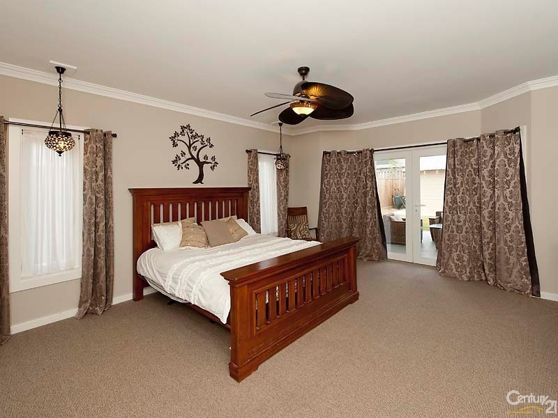 28 Portmarnock Drive, The Vines WA 6069