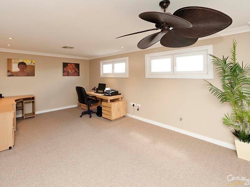 28 Portmarnock Drive, The Vines WA 6069