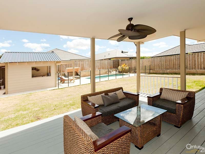 28 Portmarnock Drive, The Vines WA 6069