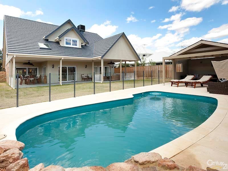 28 Portmarnock Drive, The Vines WA 6069