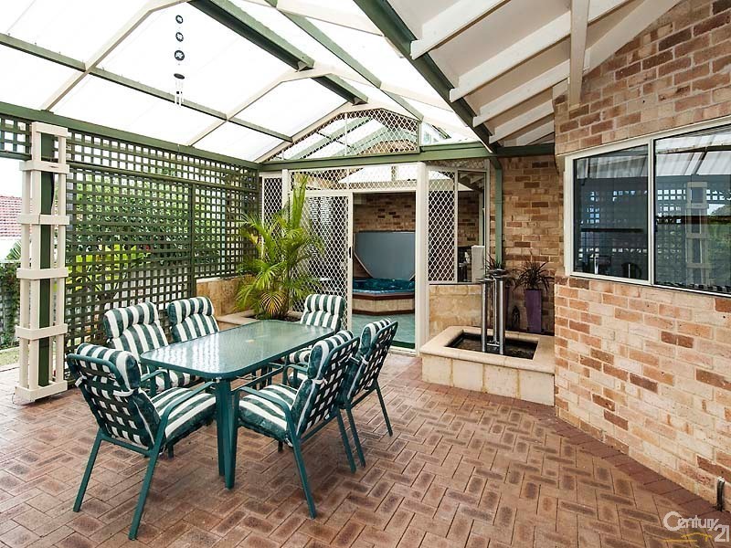 8 Claire Cove, Joondalup WA 6027