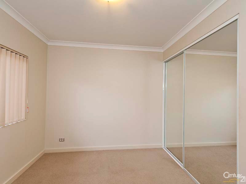 30/2 Molloy Promenade, Joondalup WA 6027