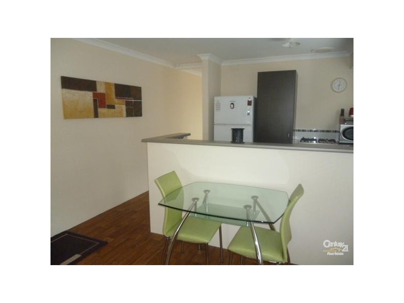 39 Splendens Av, Banksia Grove WA 6031