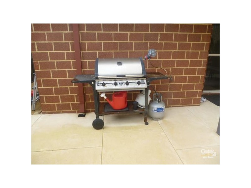 39 Splendens Av, Banksia Grove WA 6031