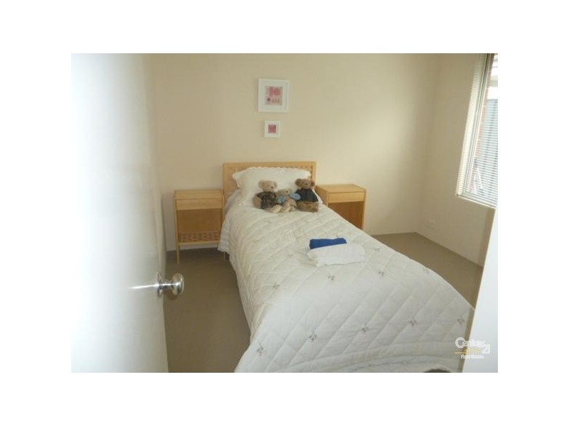 39 Splendens Av, Banksia Grove WA 6031