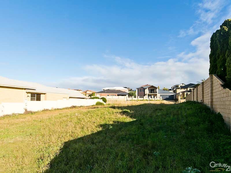 18 Sottogrande View, Connolly WA 6027