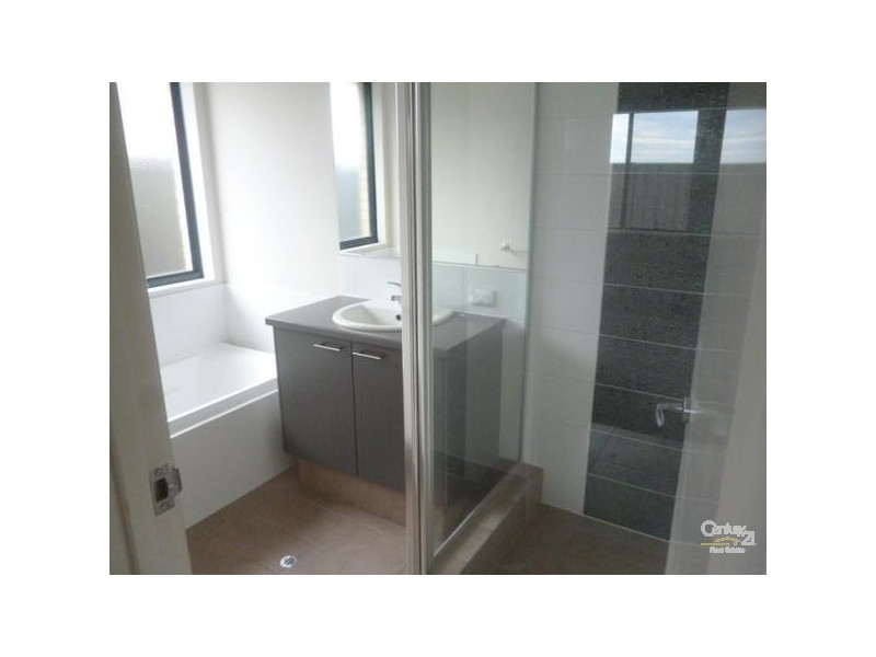 23 Montane Turn, Banksia Grove WA 6031