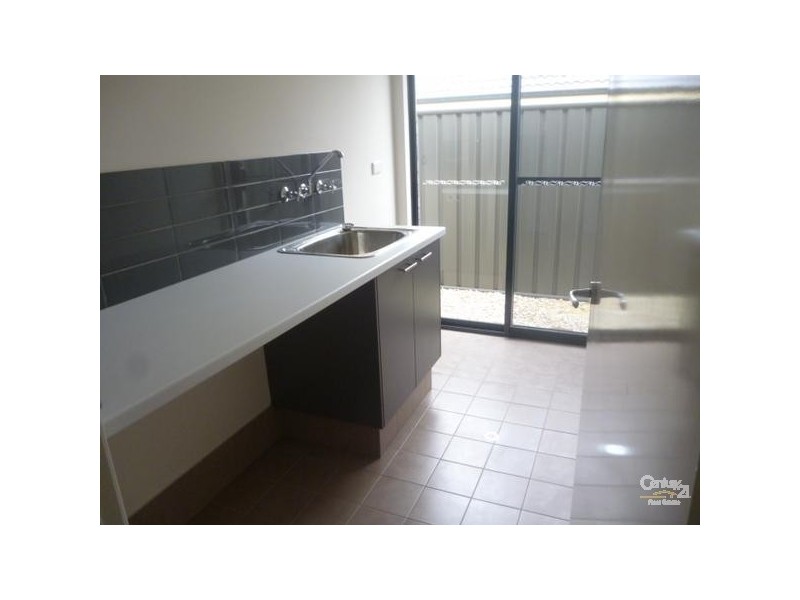 23 Montane Turn, Banksia Grove WA 6031