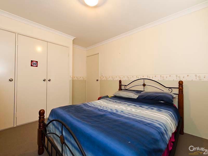 39 Abbey Green Rd, Banksia Grove WA 6031