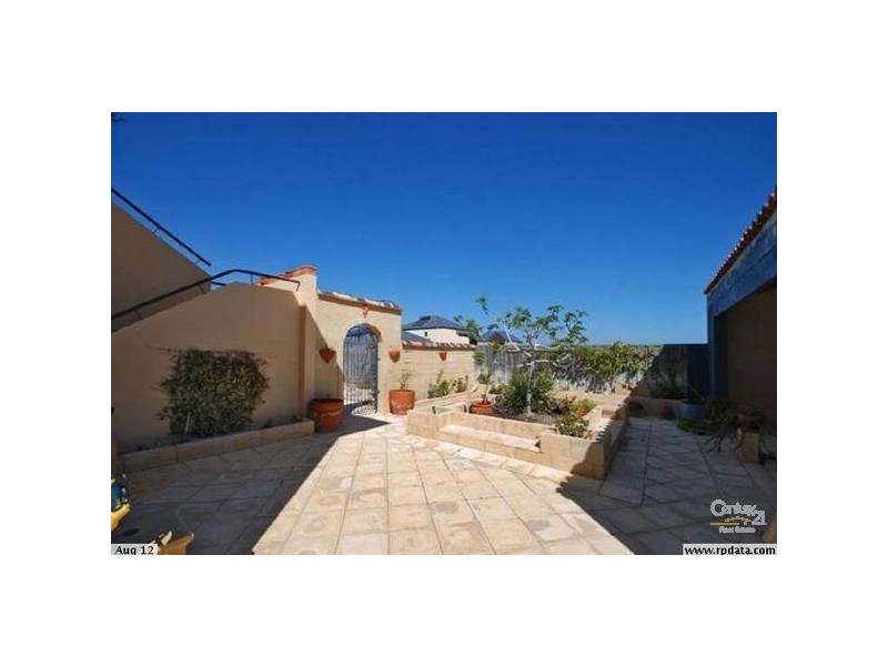 9 Royal James Court, Quinns Rocks WA 6030
