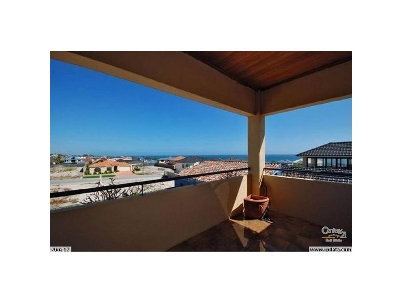 9 Royal James Court, Quinns Rocks WA 6030