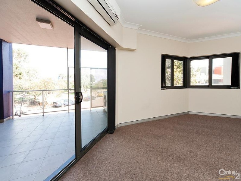 49/6 Walsh Loop, Joondalup WA 6027