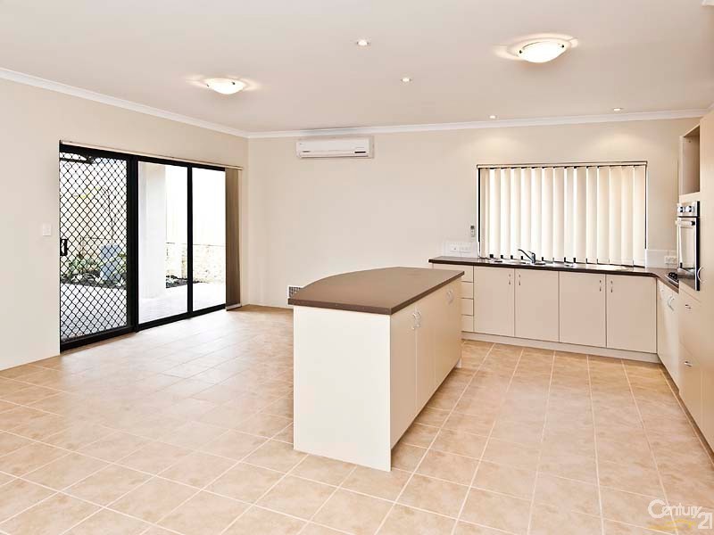 1 Oslo Street, Hocking WA 6065