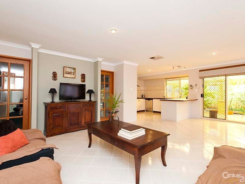 22 Brunel Court, Currambine WA 6028