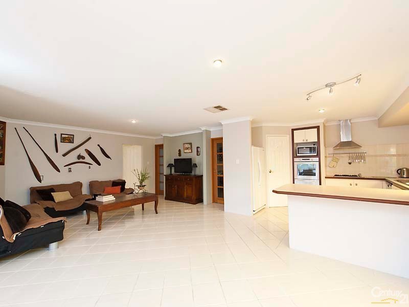 22 Brunel Court, Currambine WA 6028