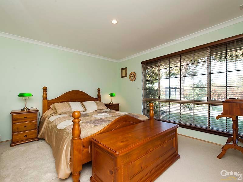 22 Brunel Court, Currambine WA 6028