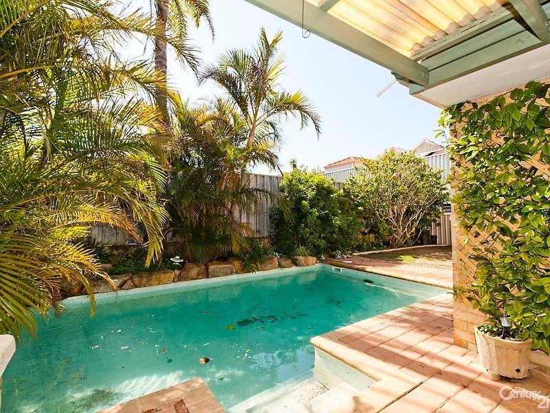 22 Brunel Court, Currambine WA 6028