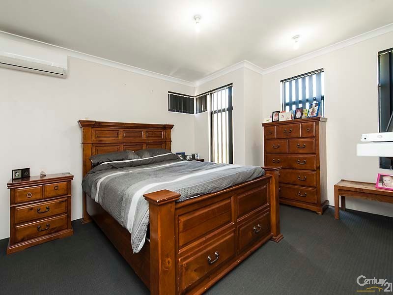 5 Cyandra Loop, Banksia Grove WA 6031