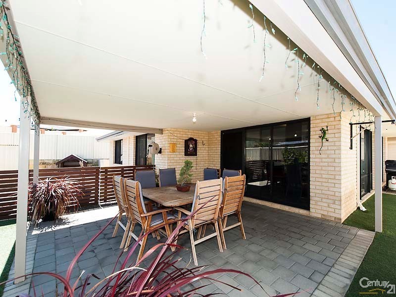 5 Cyandra Loop, Banksia Grove WA 6031