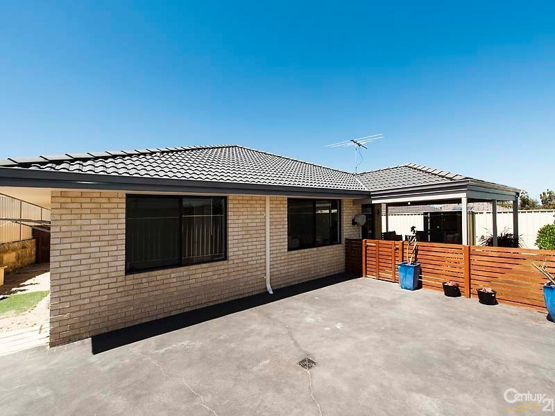 5 Cyandra Loop, Banksia Grove WA 6031