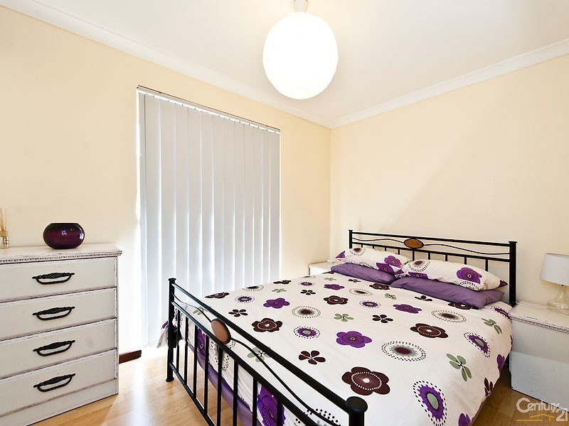 4 Lady Evelyn Retreat, Joondalup WA 6027