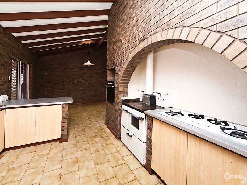 36 Cimbrook Way, Duncraig WA 6023