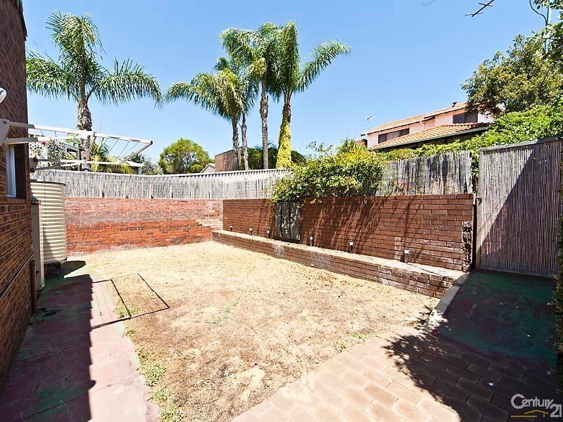 36 Cimbrook Way, Duncraig WA 6023