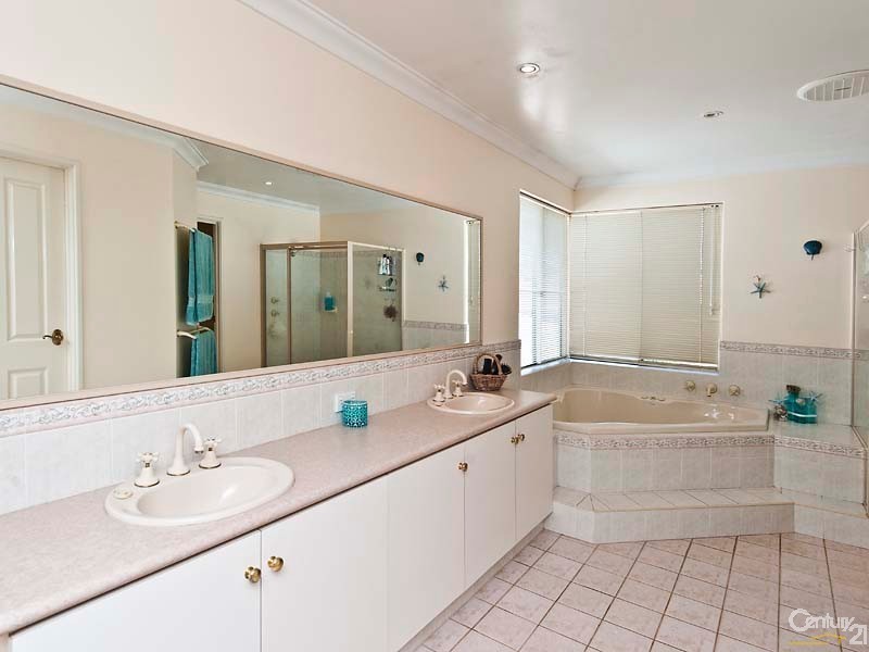 11 Garda Grove, Joondalup WA 6027