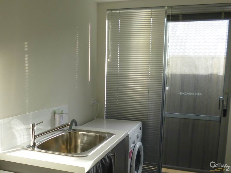 29 Fishbone Turn, Banksia Grove WA 6031