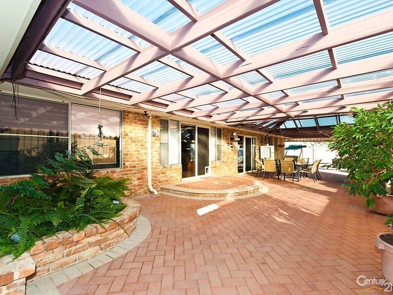 8 Baroola Place, Ocean Reef WA 6027