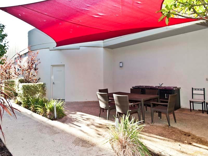 4/2 Molloy Promenade, Joondalup WA 6027