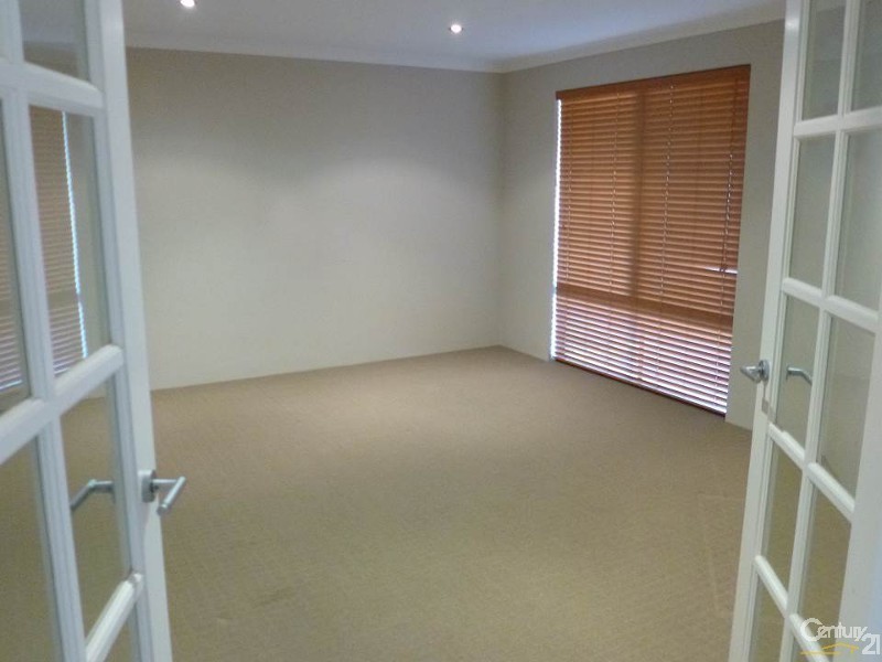 139 Ashley Road, Tapping WA 6065