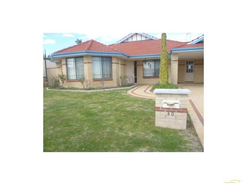 40 Clarafield Meander, Tapping WA 6065