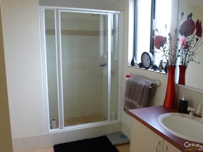 8 Bantry Bend, Mindarie WA 6030