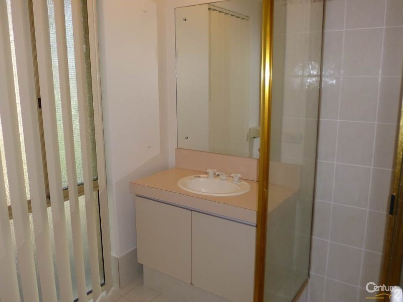 8 Village Walk, Ocean Reef WA 6027