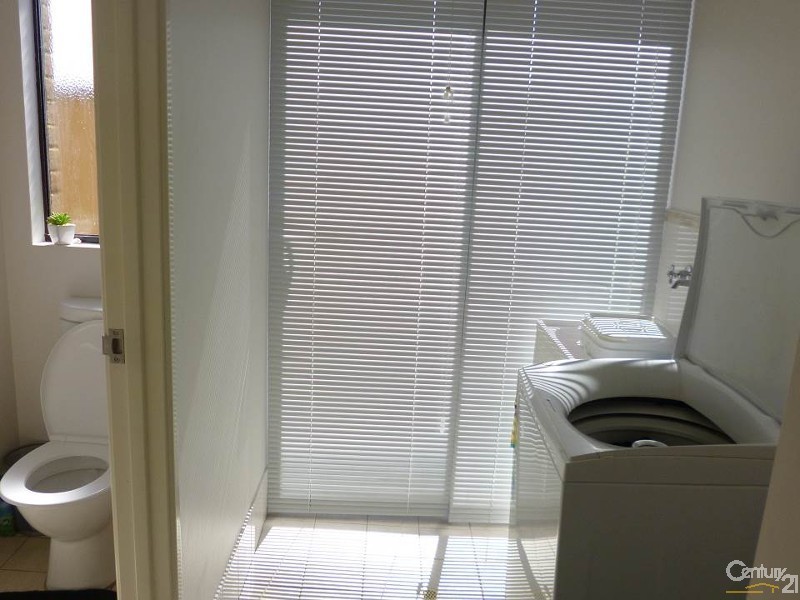 2 Smeaton lane, Carramar WA 6031