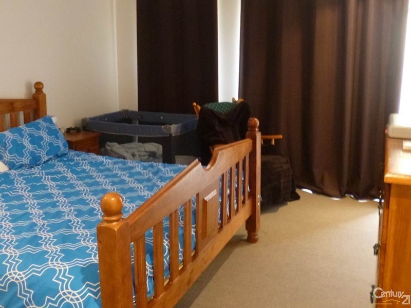 2 Smeaton lane, Carramar WA 6031