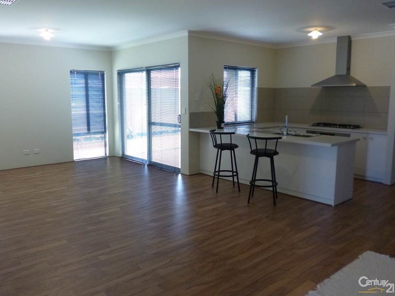 2 Crowned Way, Alkimos WA 6038