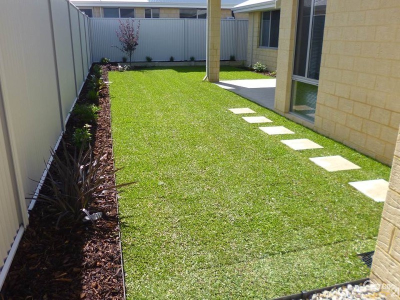 2 Crowned Way, Alkimos WA 6038