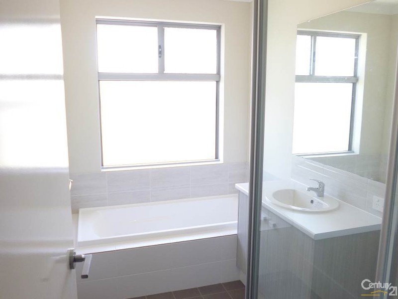 2 Crowned Way, Alkimos WA 6038