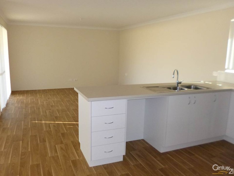 21 Chesham Rise, Alkimos WA 6038