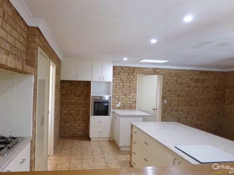 6 Cumberland Way, Beldon WA 6027