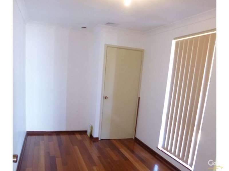 6 Cumberland Way, Beldon WA 6027