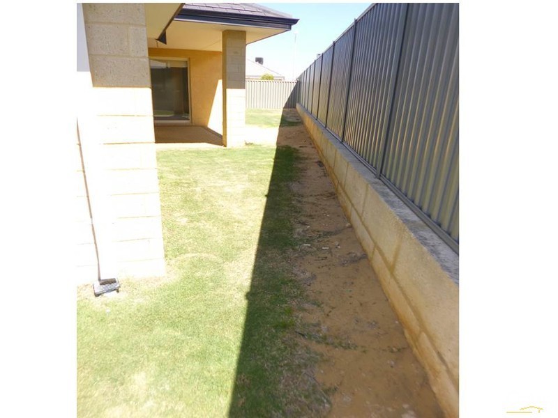 10 Kendal Turn, Alkimos WA 6038