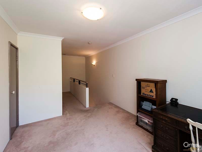 3/5 Spyglass Grove, Connolly WA 6027