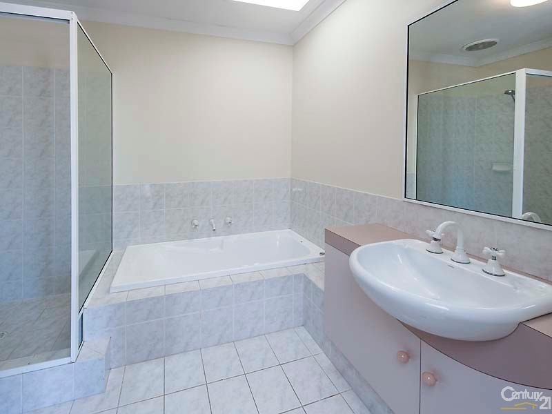 3/5 Spyglass Grove, Connolly WA 6027