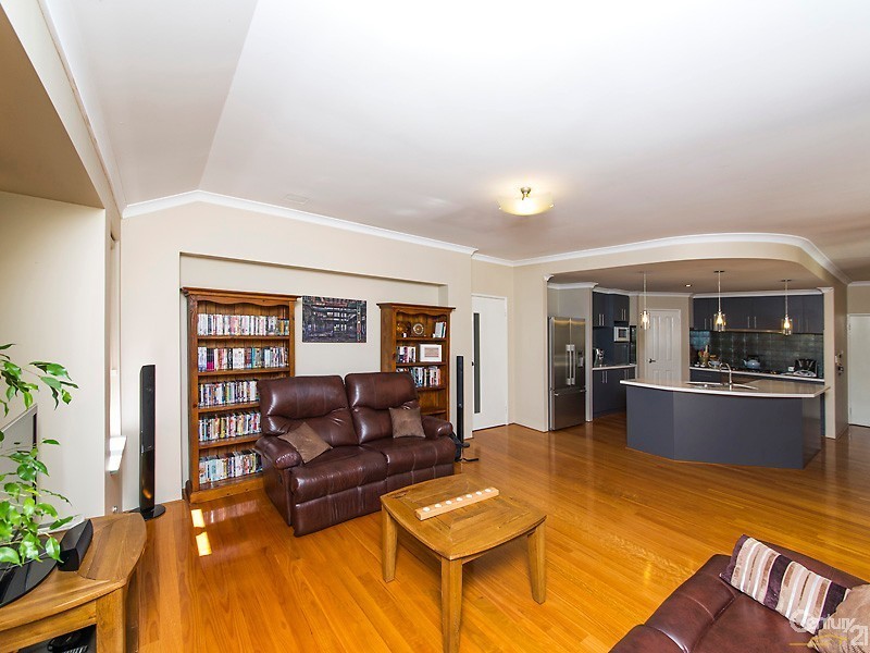 88 Fantail Crescent, Ellenbrook WA 6069