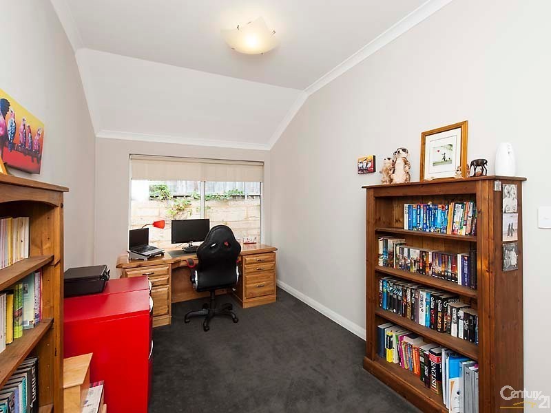 88 Fantail Crescent, Ellenbrook WA 6069