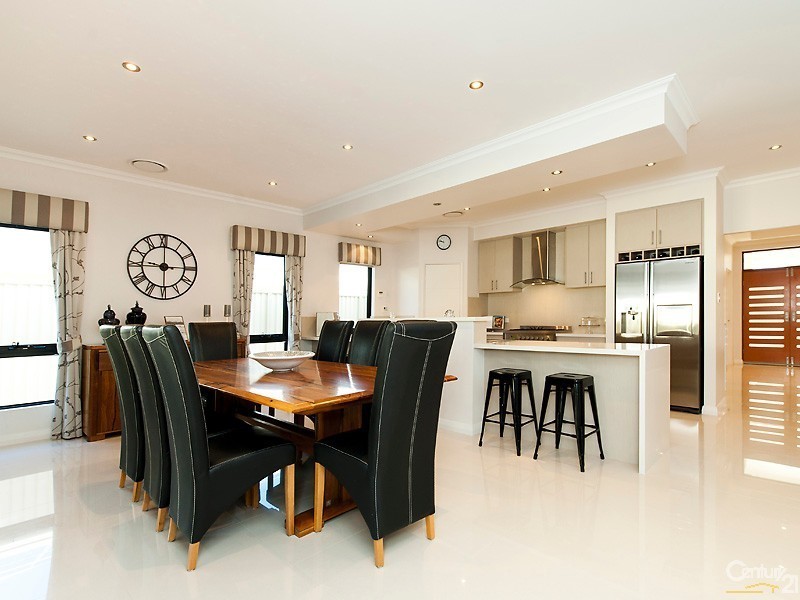 28 Kianga Crescent, Burns Beach WA 6028