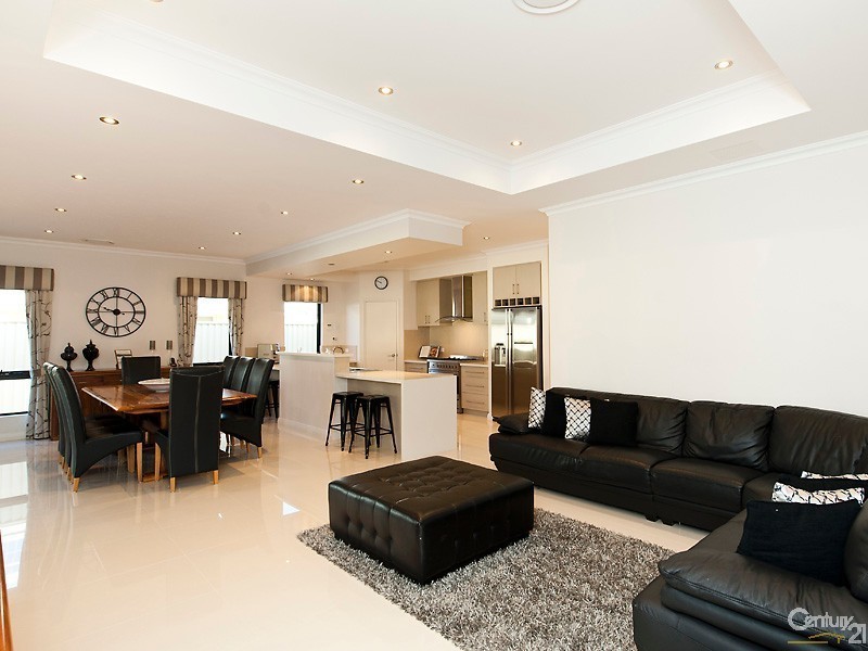 28 Kianga Crescent, Burns Beach WA 6028